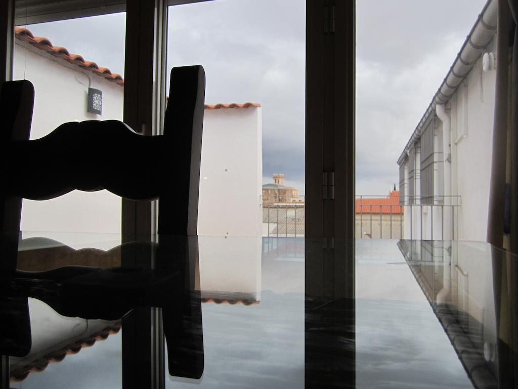Apartamentos Almagro Rum bild