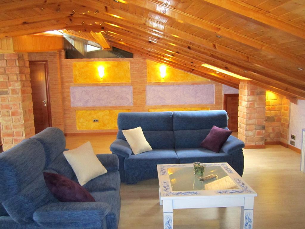 Apartamentos Almagro Rum bild