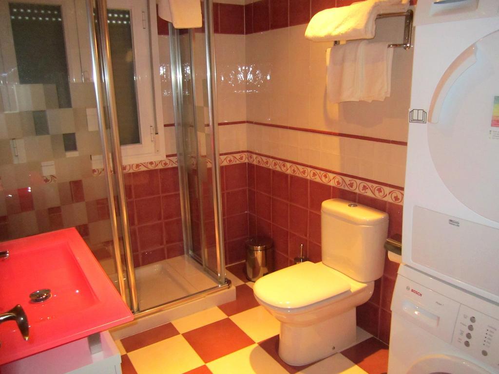 Apartamentos Almagro Rum bild