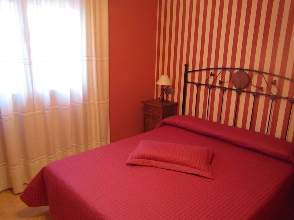 Apartamentos Almagro Rum bild
